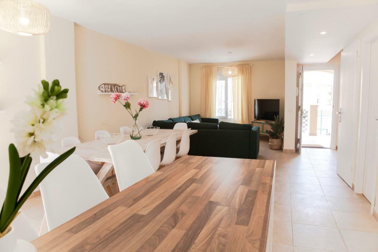 Akutuna - Casa Familiar con Piscina , Garaje&Pista de Padel Zahara de los Atunes Bagian luar foto